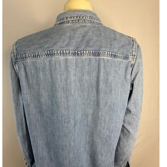 Vintage Y2K Gap Denim button down blue shirt ladies size large - Picture 8 of 13